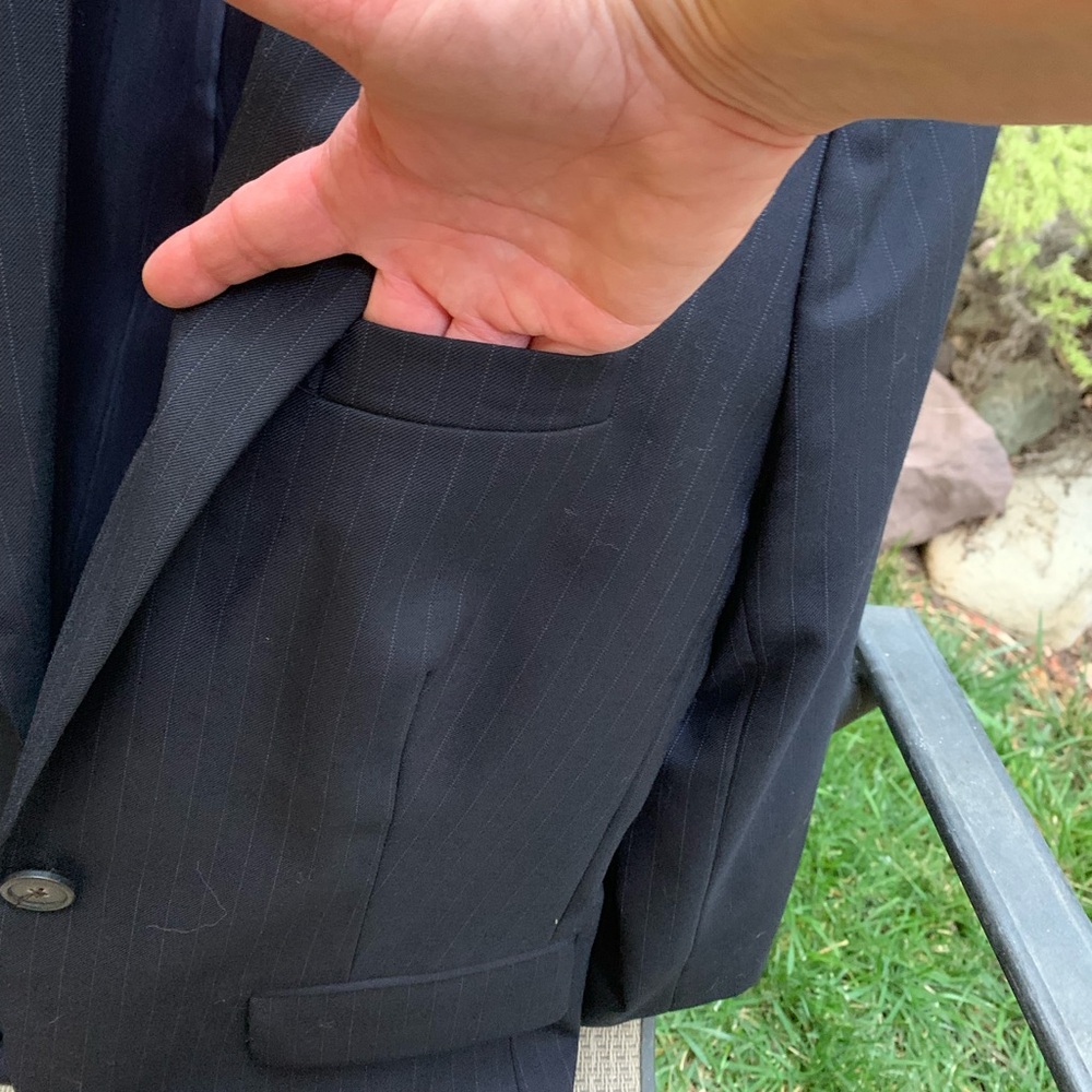 Suit jacket - Picture 3 of 4
